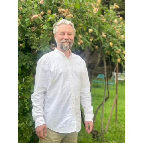 Ionel Gavril, terapeuta especializado en reflexología y dispositivos bioinformáticos